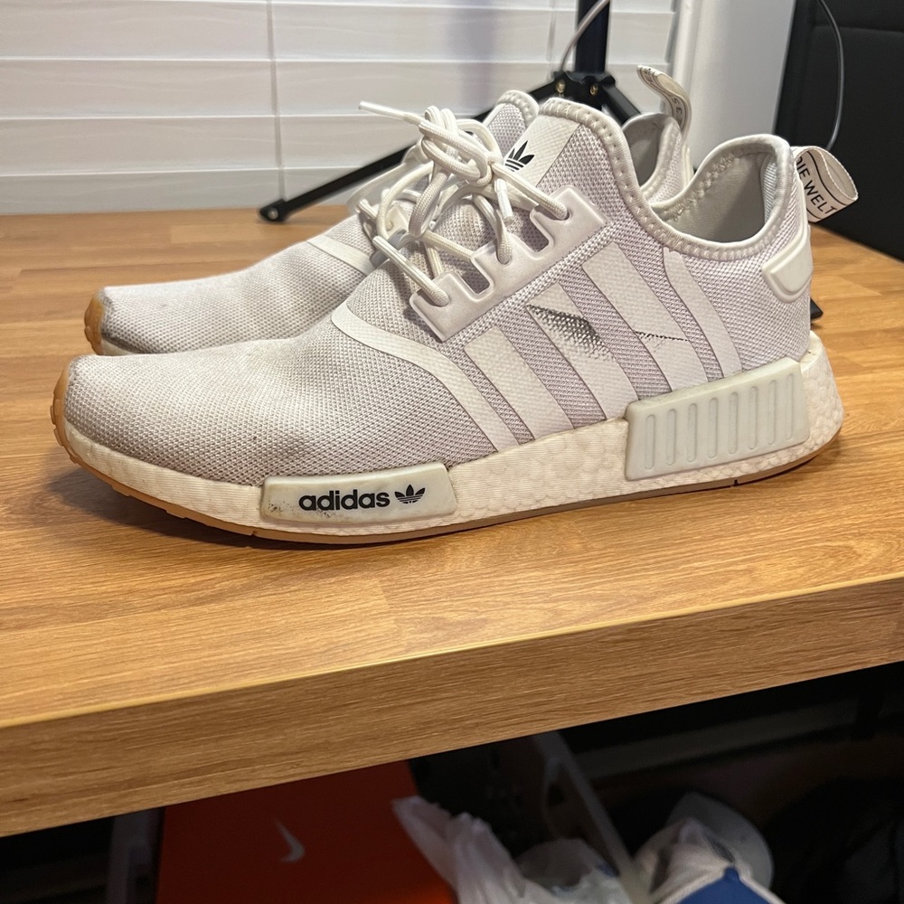 Adidas NMD R1 Primeblue